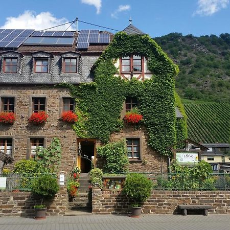 Weingut -1869- Brunnenhof Apartment Hatzenport Екстериор снимка